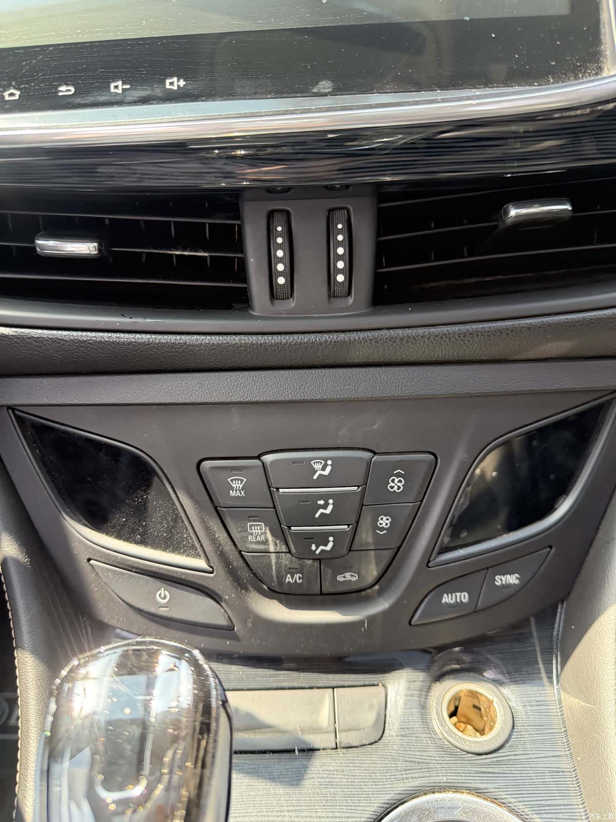 Buick Envision Plus, 2016 18