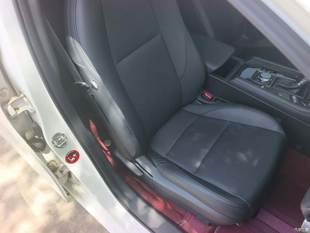 Mazda Mazda3, 2024 20
