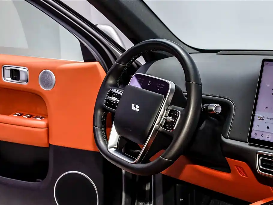 Li Auto Ideal L6