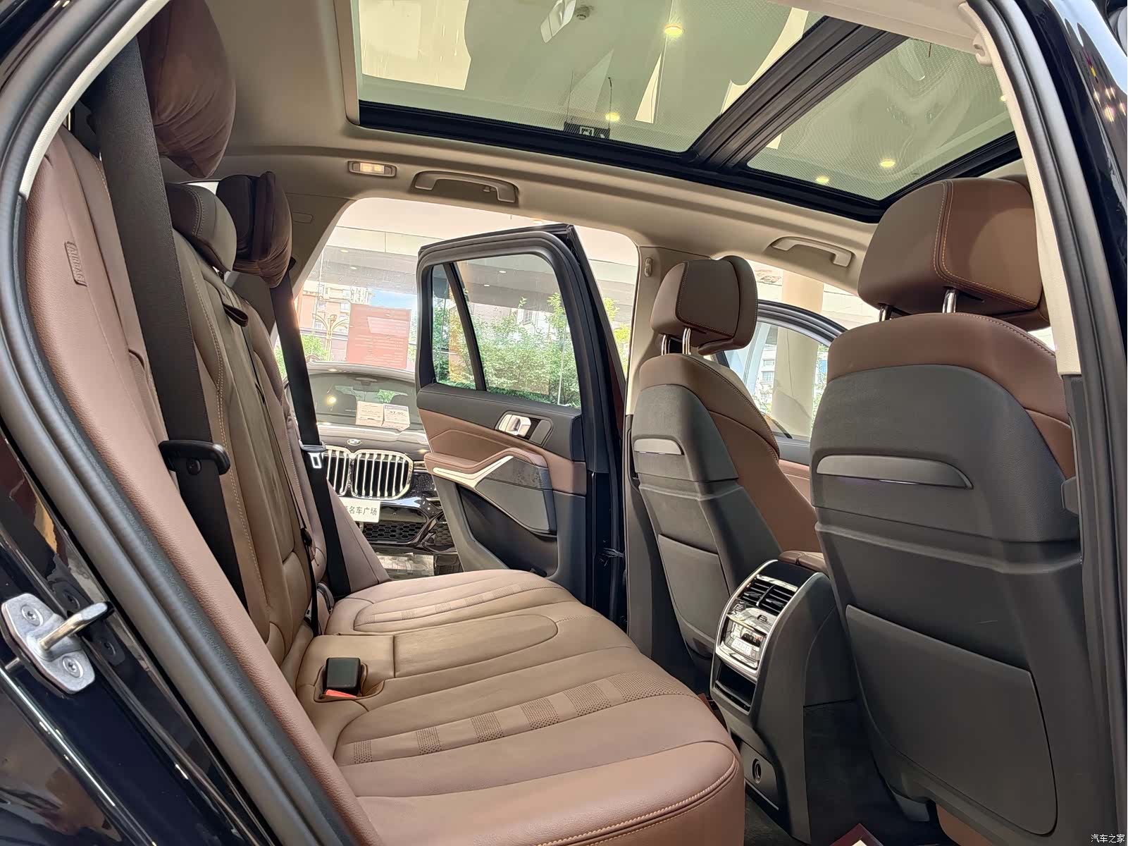 BMW X5, 2021 9