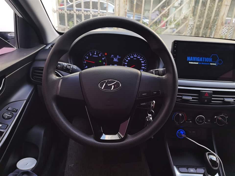 Hyundai Yuedong