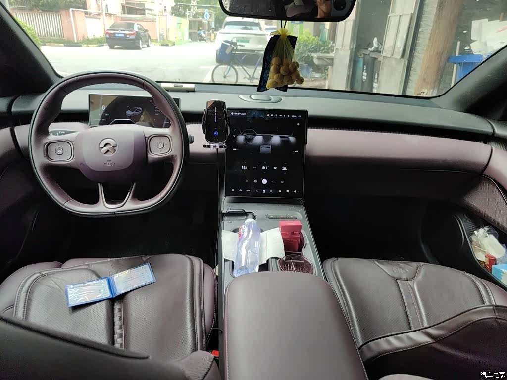 NIO ET5, 2023 13
