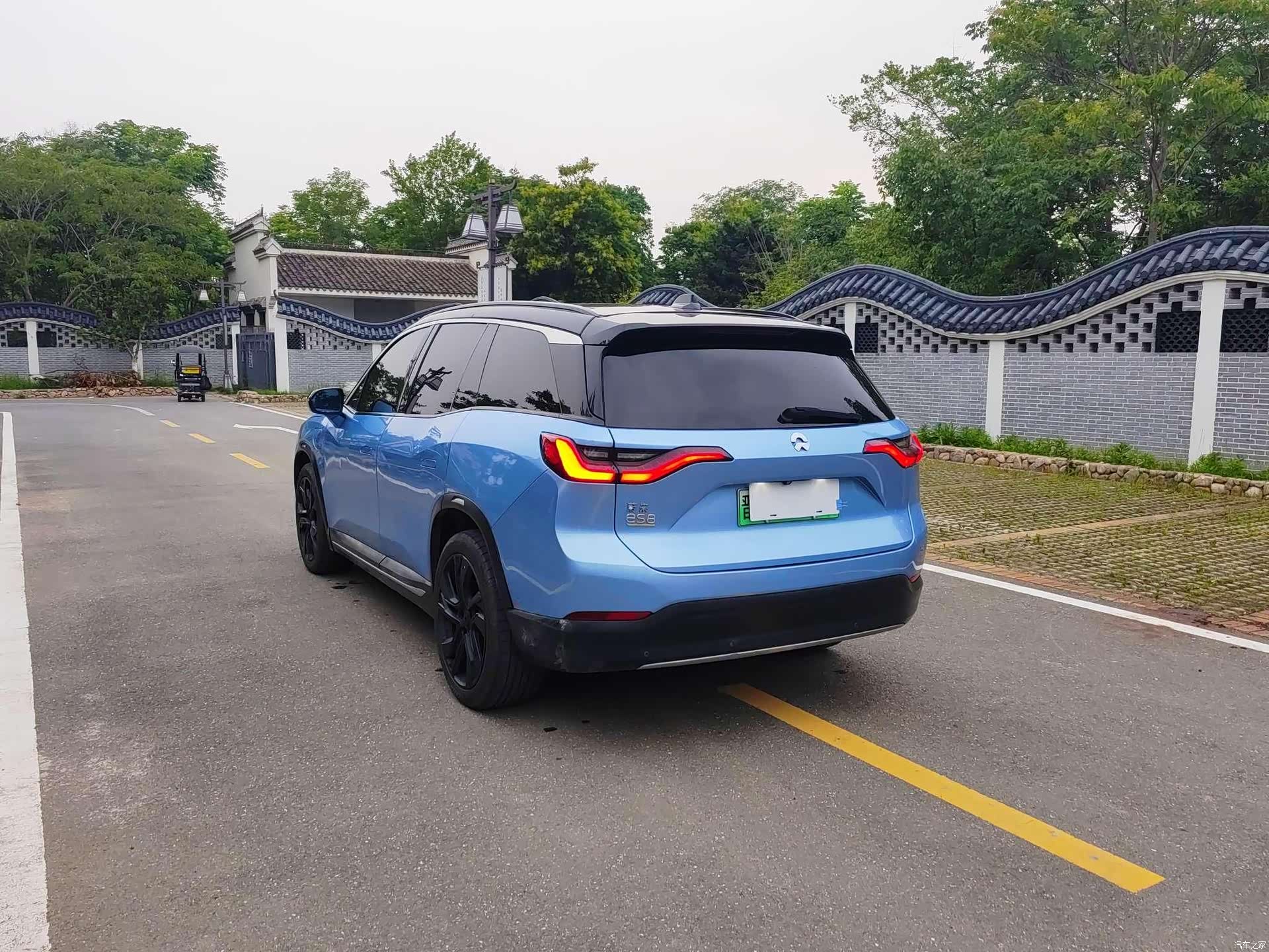 NIO ES8, 2018 4