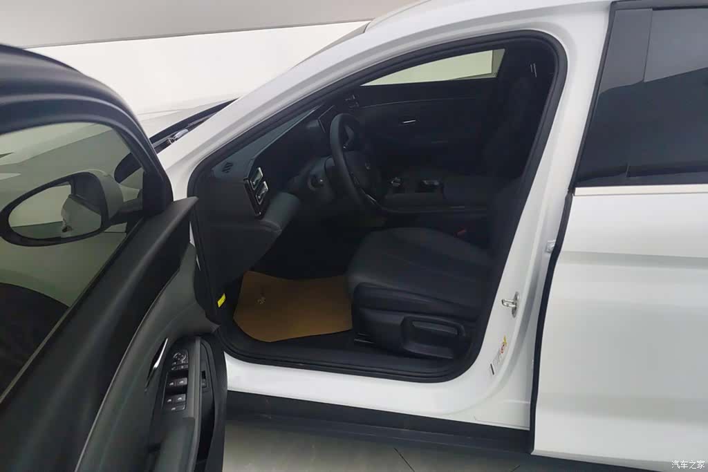 BYD Qin, 2025 9