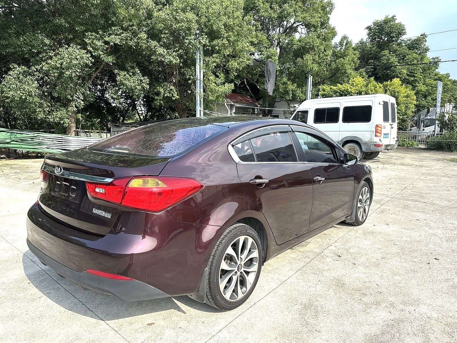 Kia K3, 2015 7