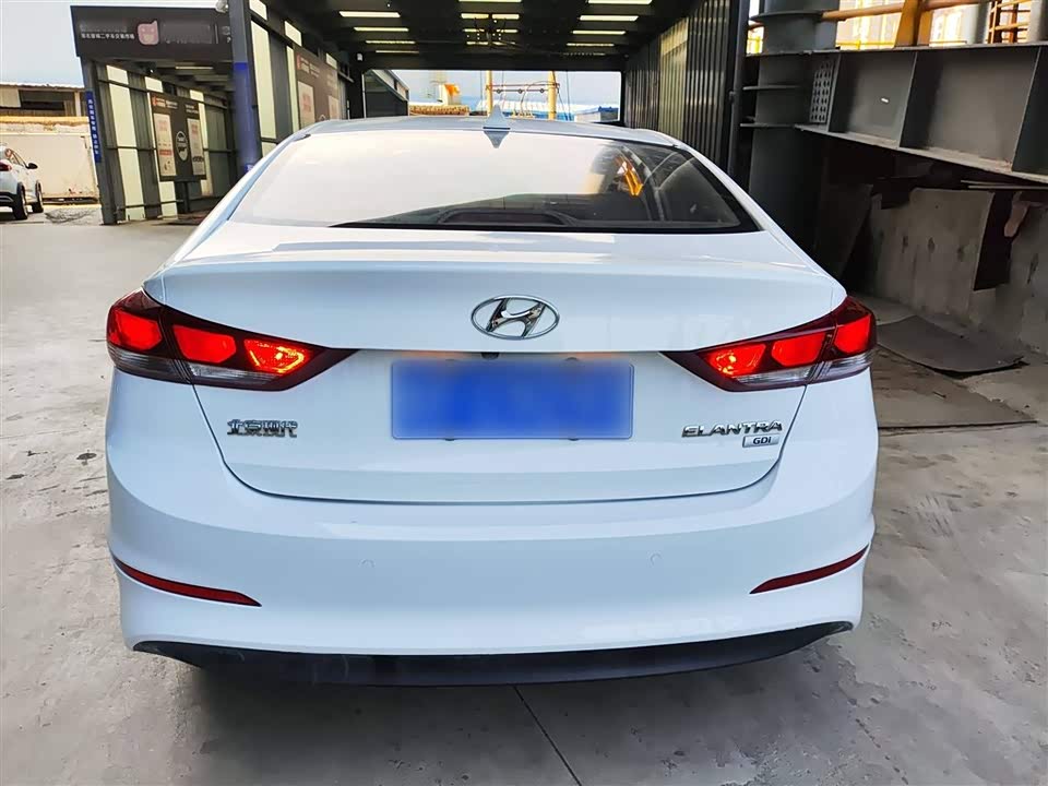 Hyundai Lead