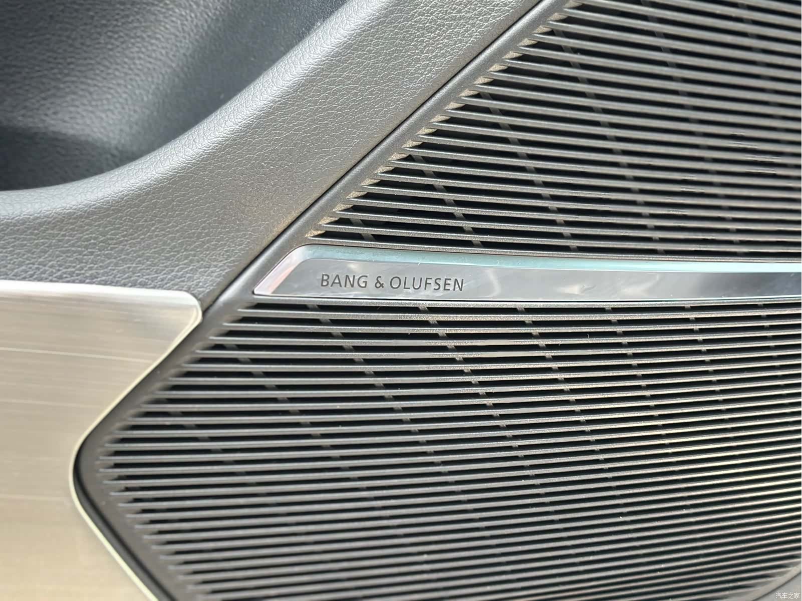 Audi Q8, 2021 16