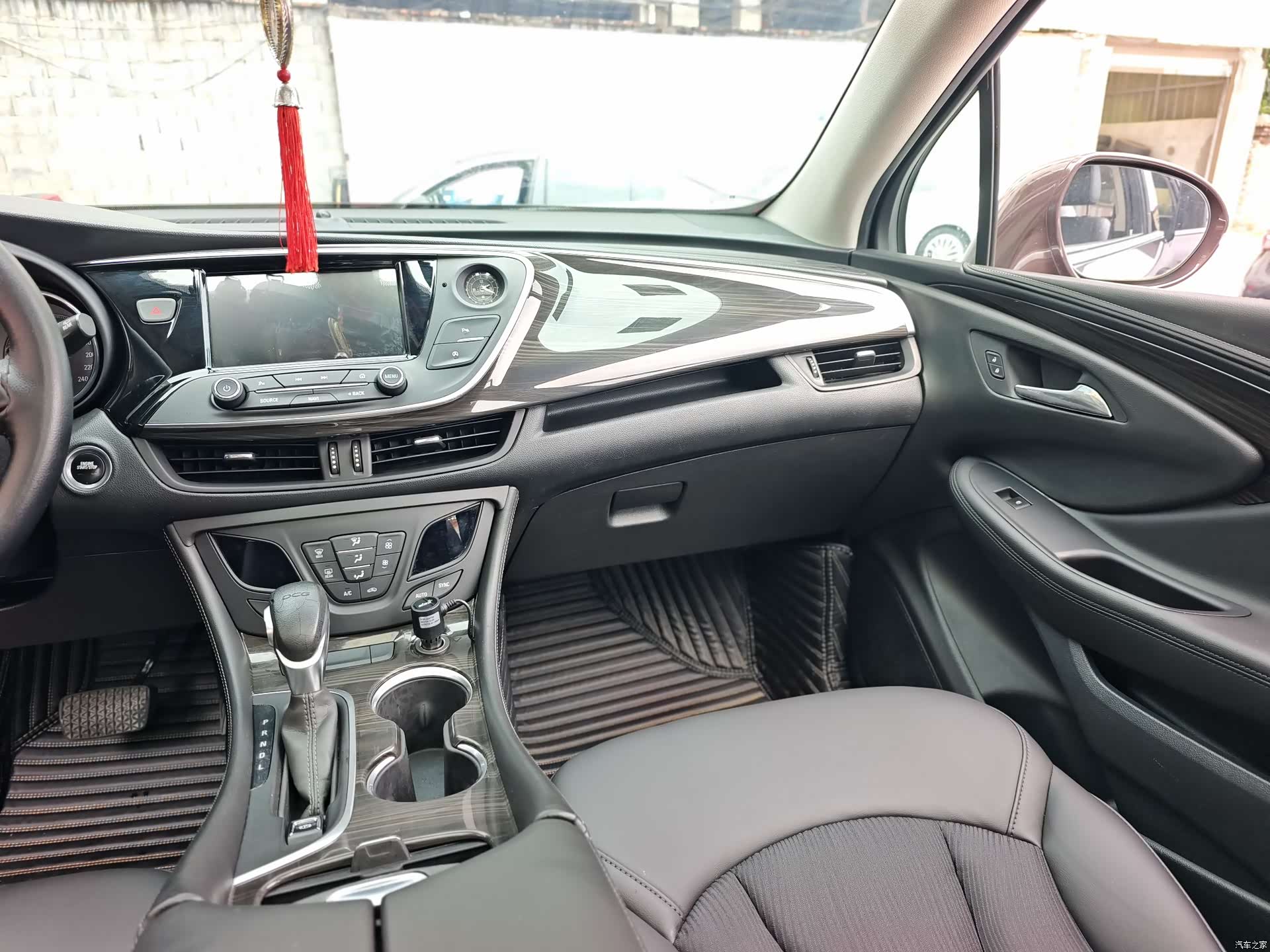 Buick Envision Plus, 2019 7