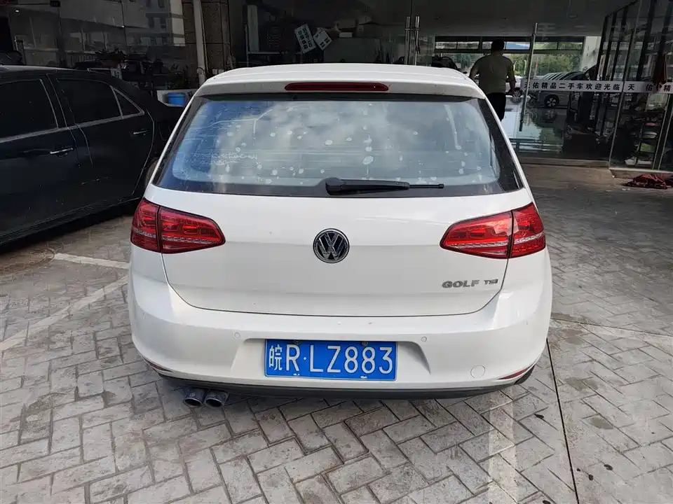 Volkswagen golf