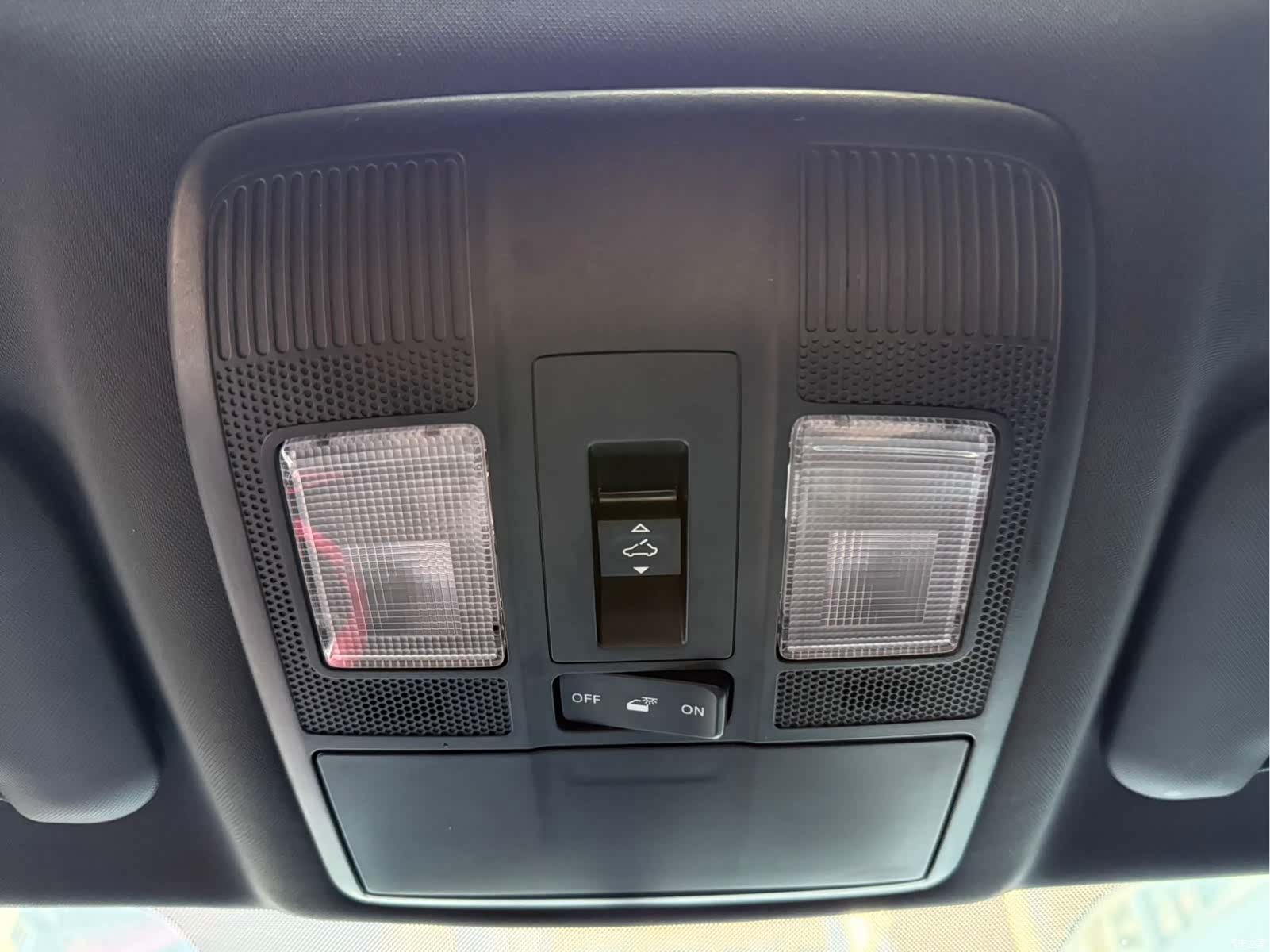 Mazda CX-4, 2023 18