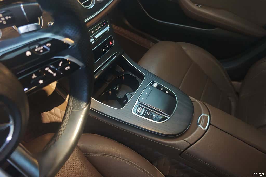 Mercedes-Benz E-Class, 2021 16