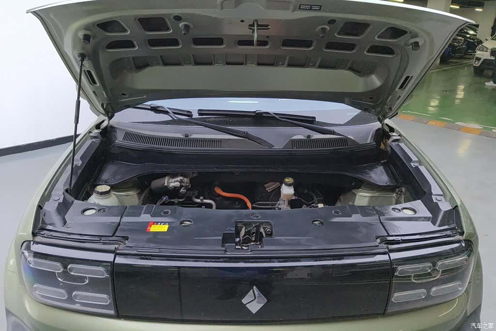 Wuling Yep, 2025 10