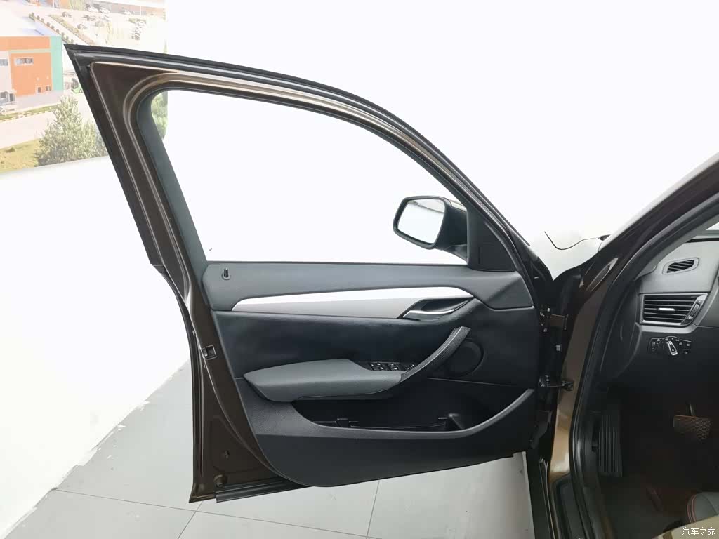 BMW X1, 2015 8
