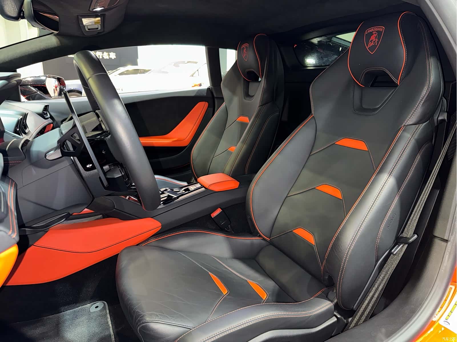 Lamborghini Huracán, 2021 11