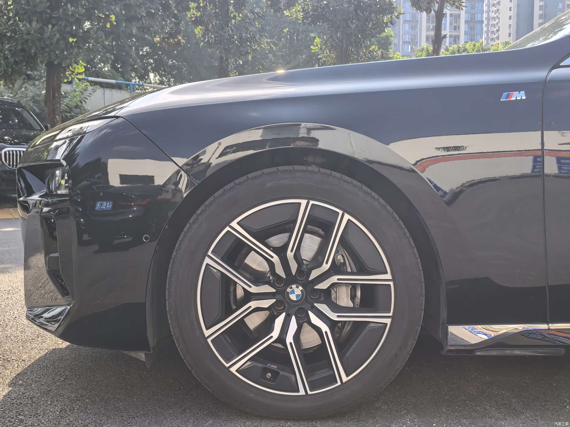BMW 7 Series, 2024 все фото