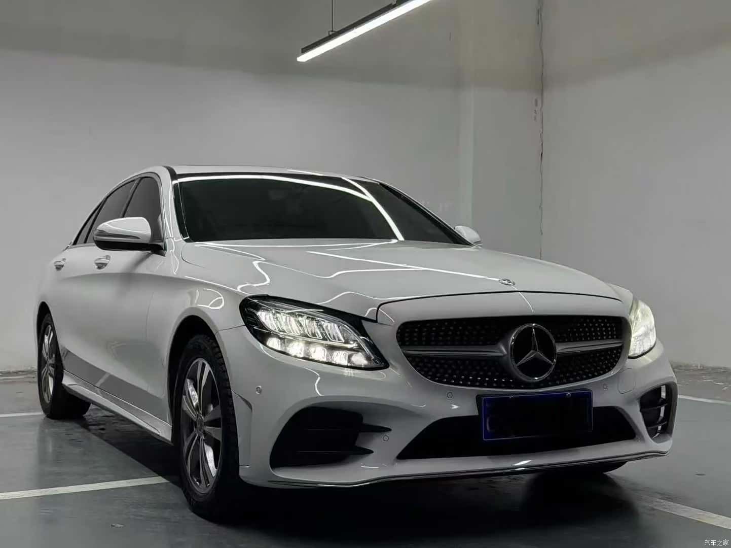 Mercedes-Benz C-Class, 2018 1