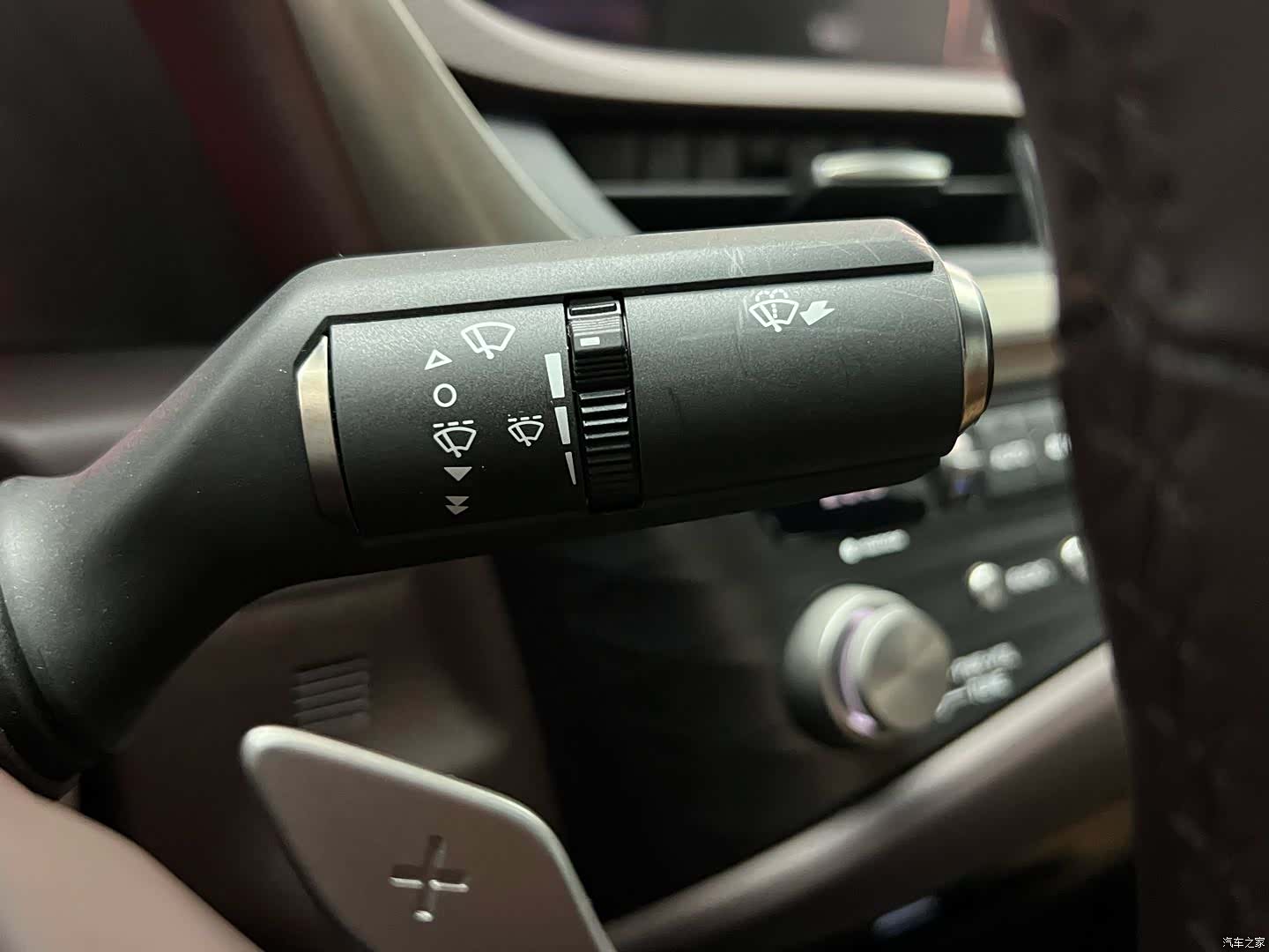 Lexus ES, 2021 24