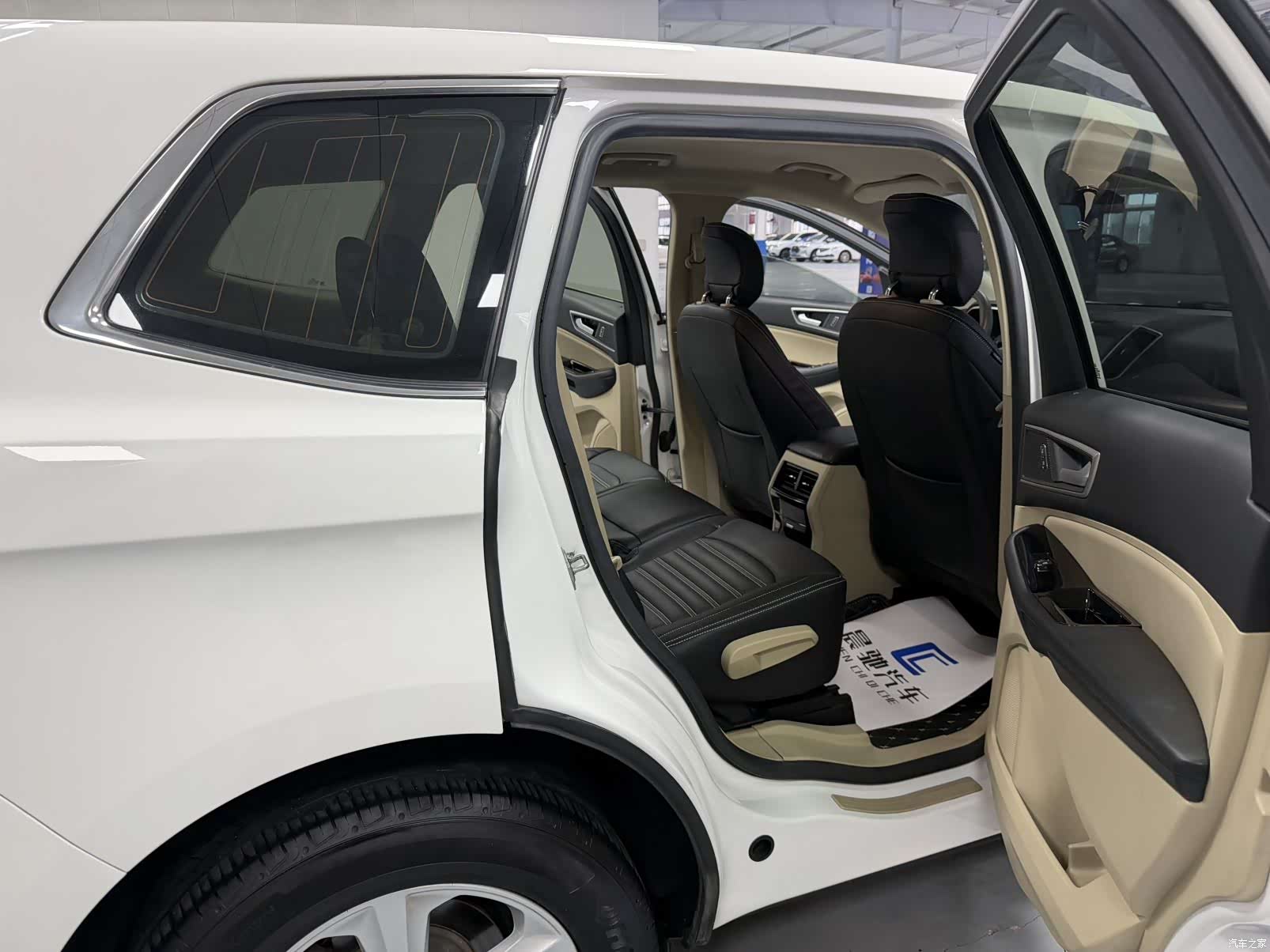 Ford Edge, 2018 13
