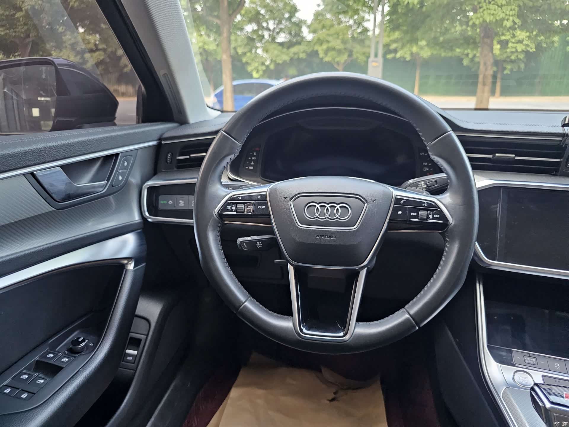 Audi A6L, 2020 12