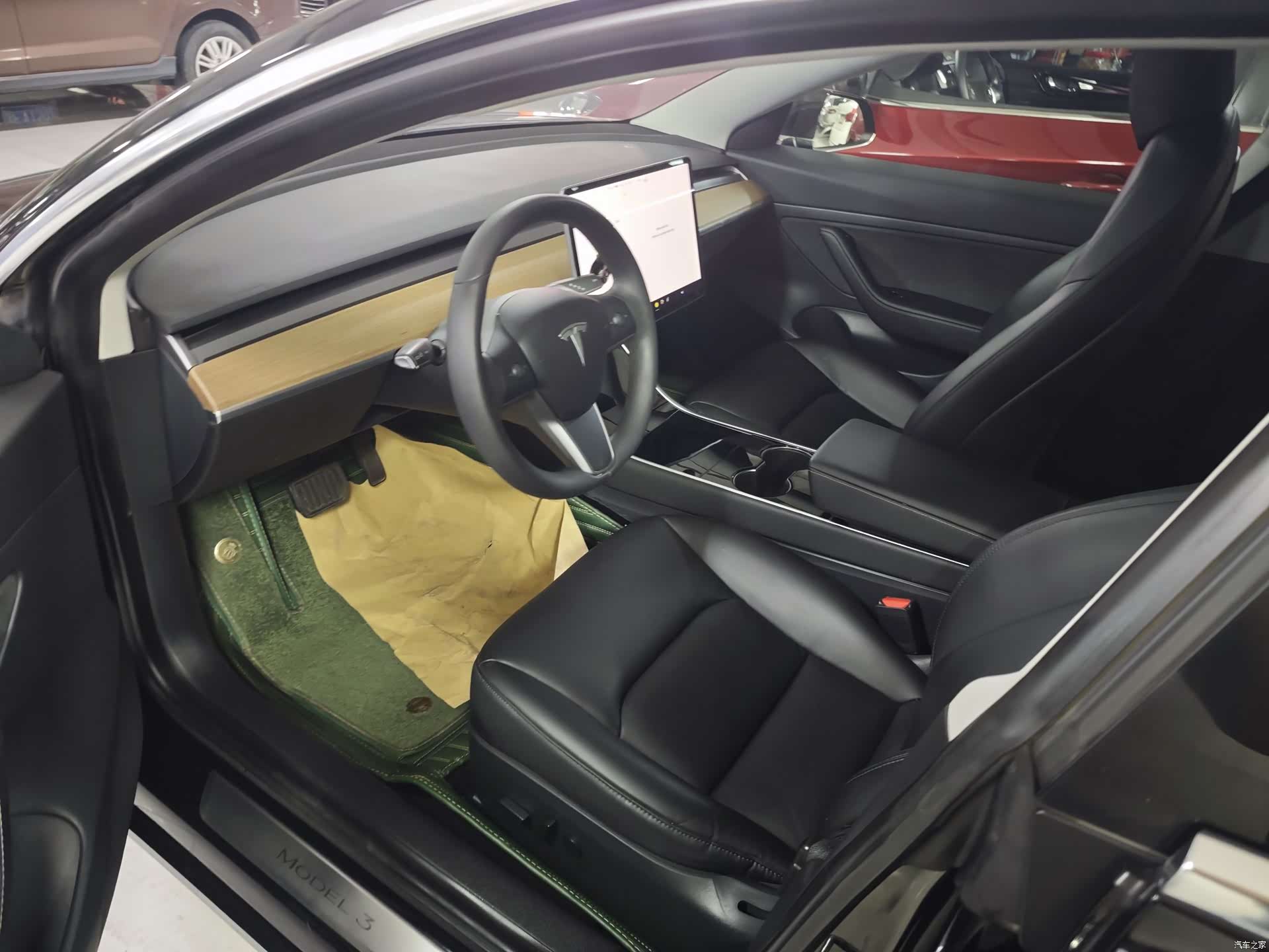 Tesla Model 3, 2020 6