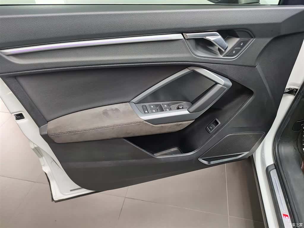 Audi Q3, 2021 22