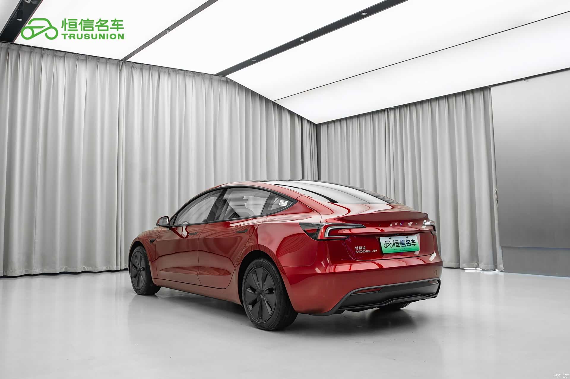 Tesla Model 3, 2025 6