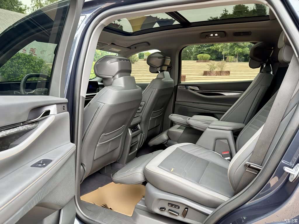 Ford Edge L, 2024 16