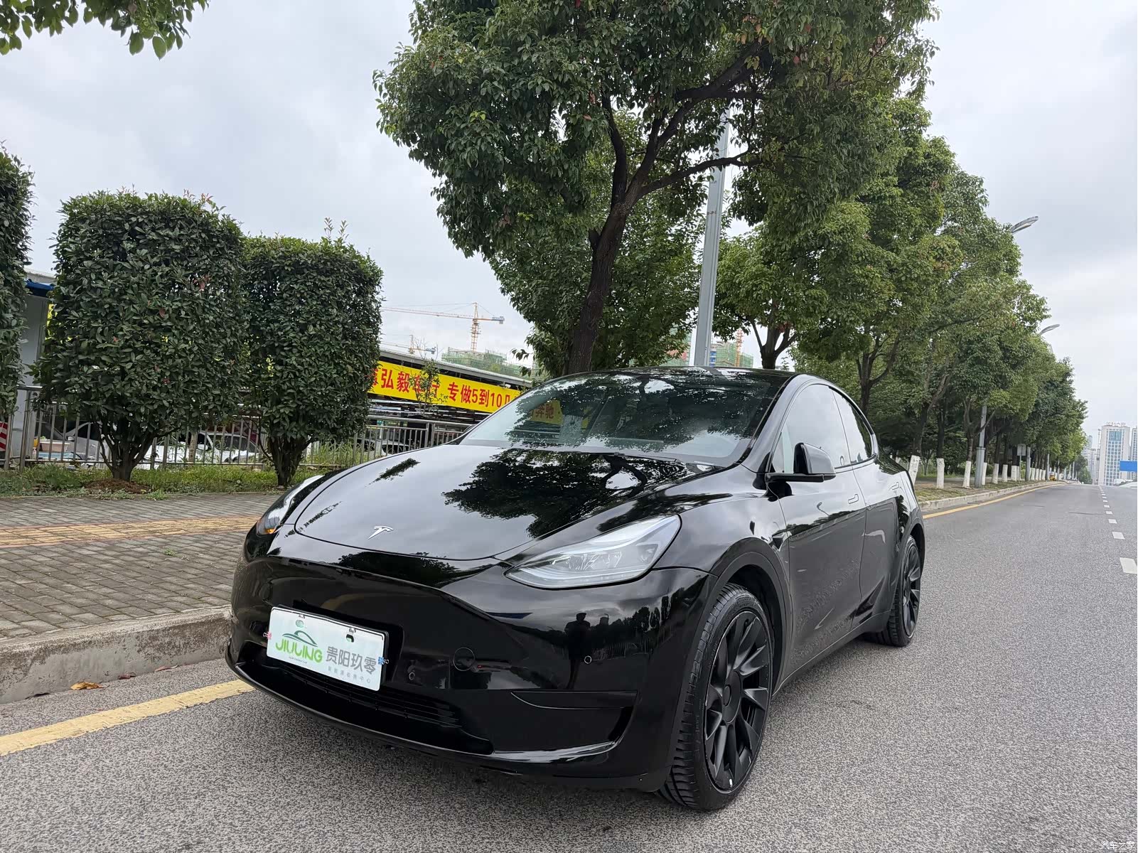 Tesla Model Y, 2023 2