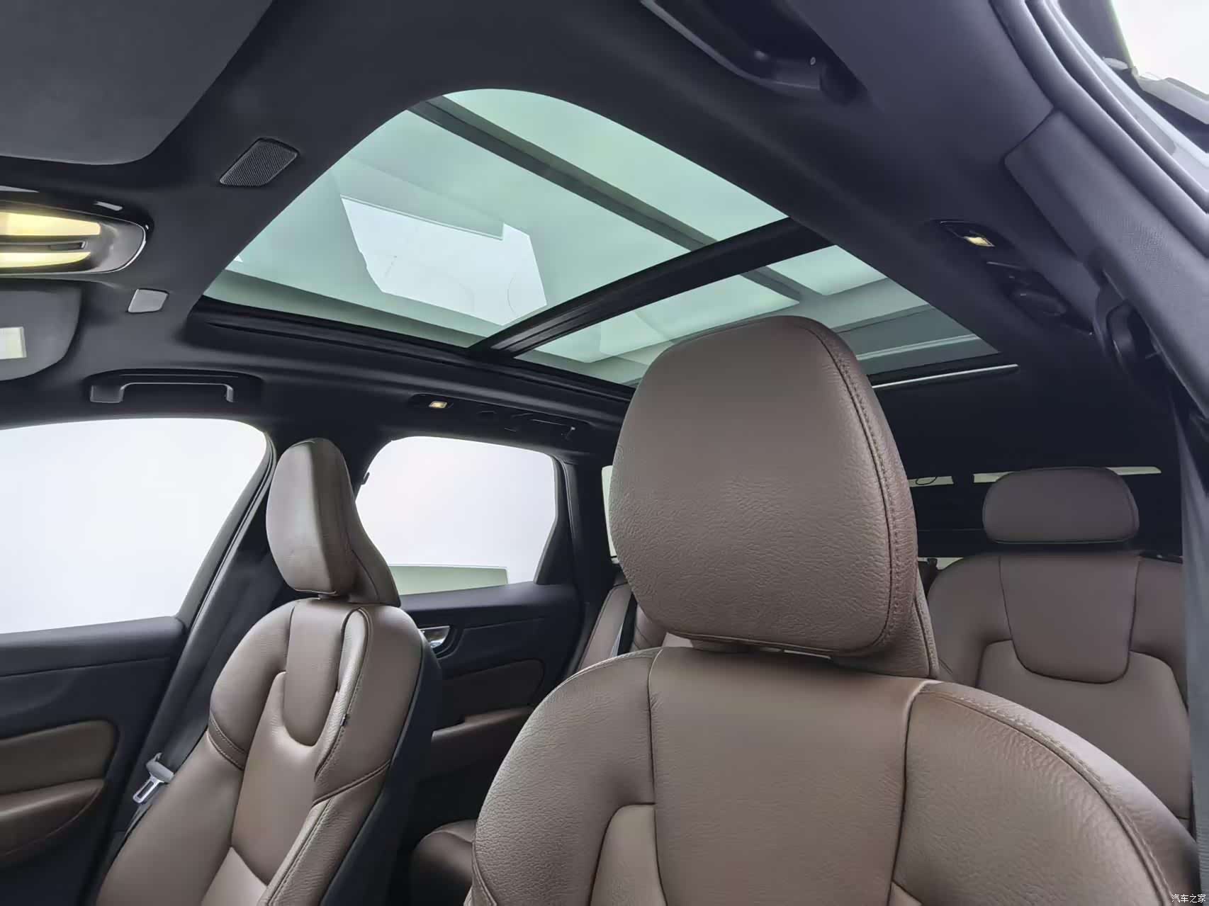 Volvo XC60, 2022 16