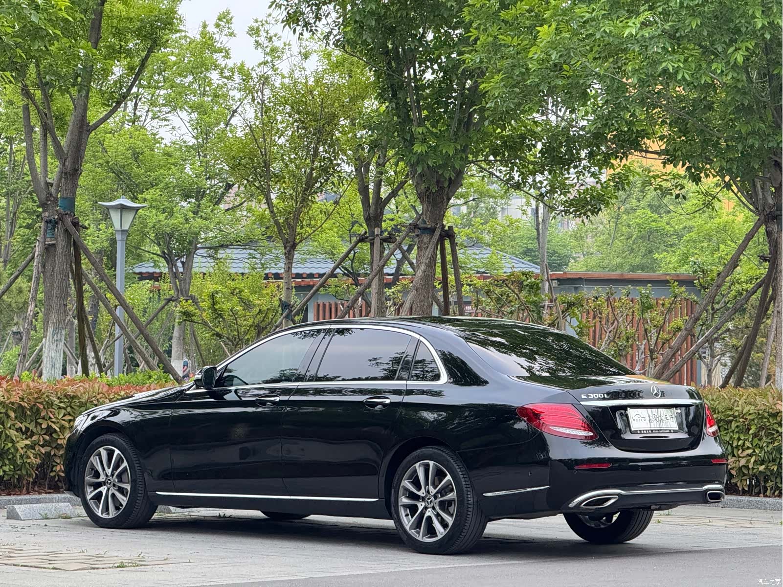 Mercedes-Benz E-Class, 2017 12