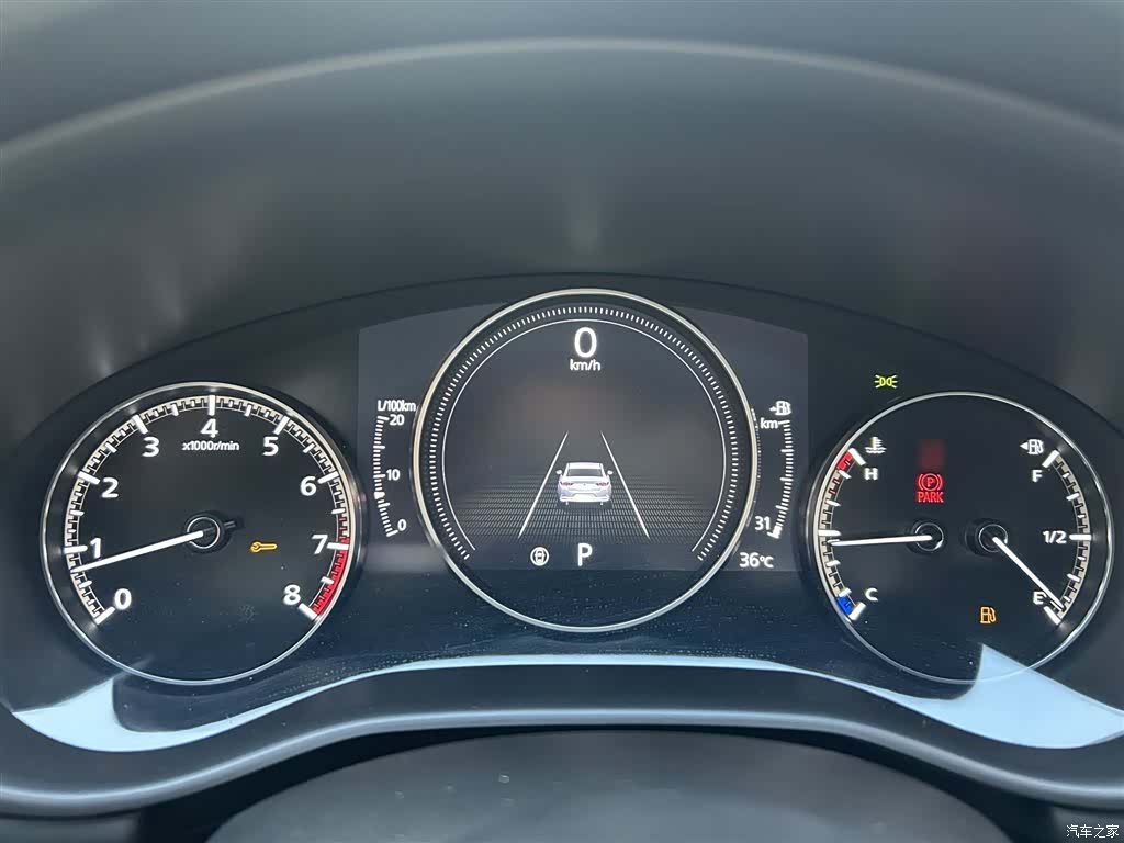 Mazda Mazda3, 2024 17