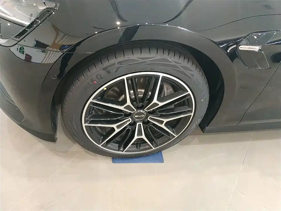 BYD seal