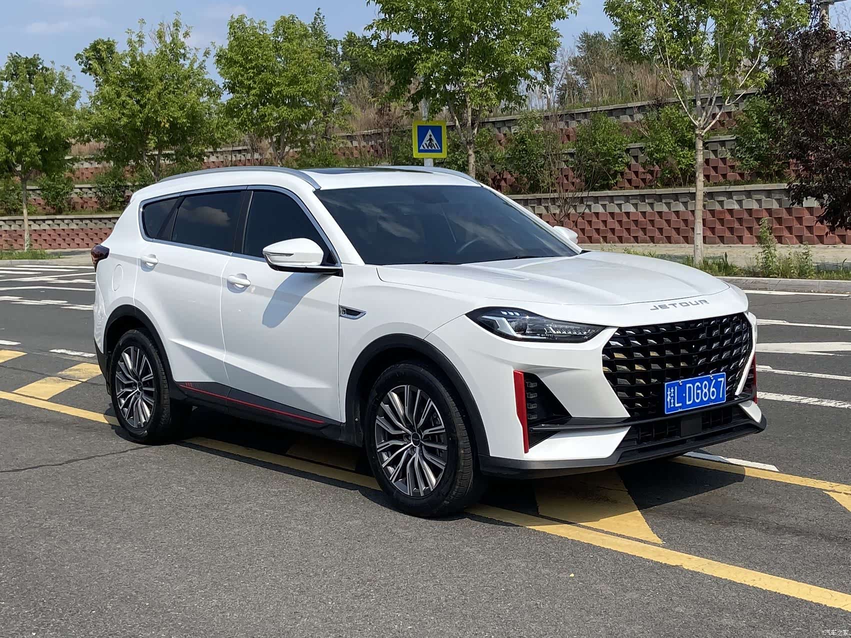 Jetour X70, 2023 2