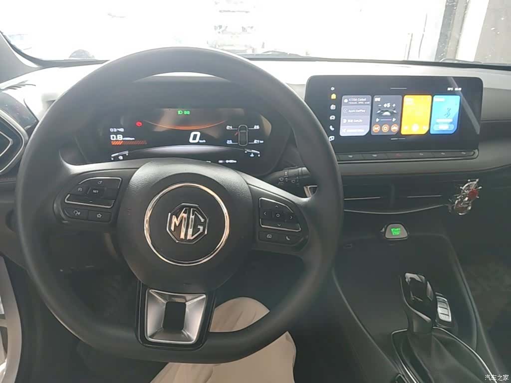 MG MG5, 2025 10