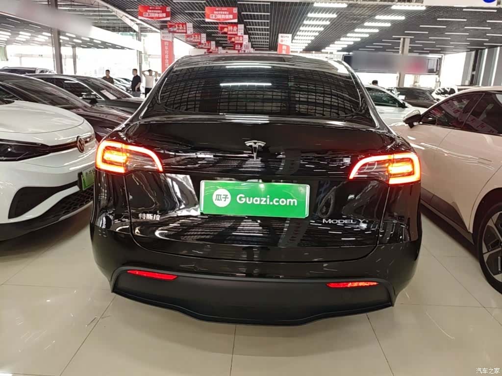 Tesla Model Y, 2021 6