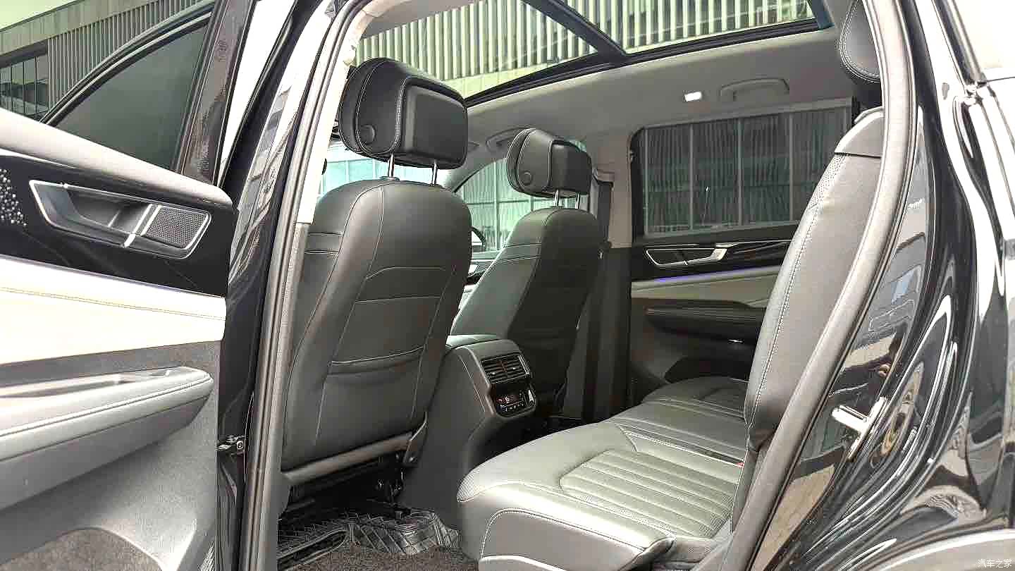 Volkswagen Teramont, 2023 все фото