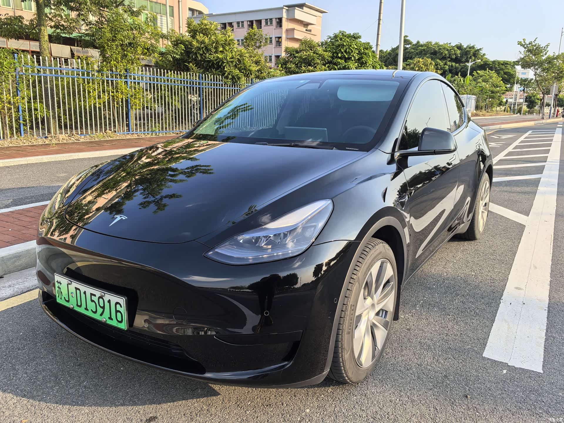 Tesla Model Y, 2022 1
