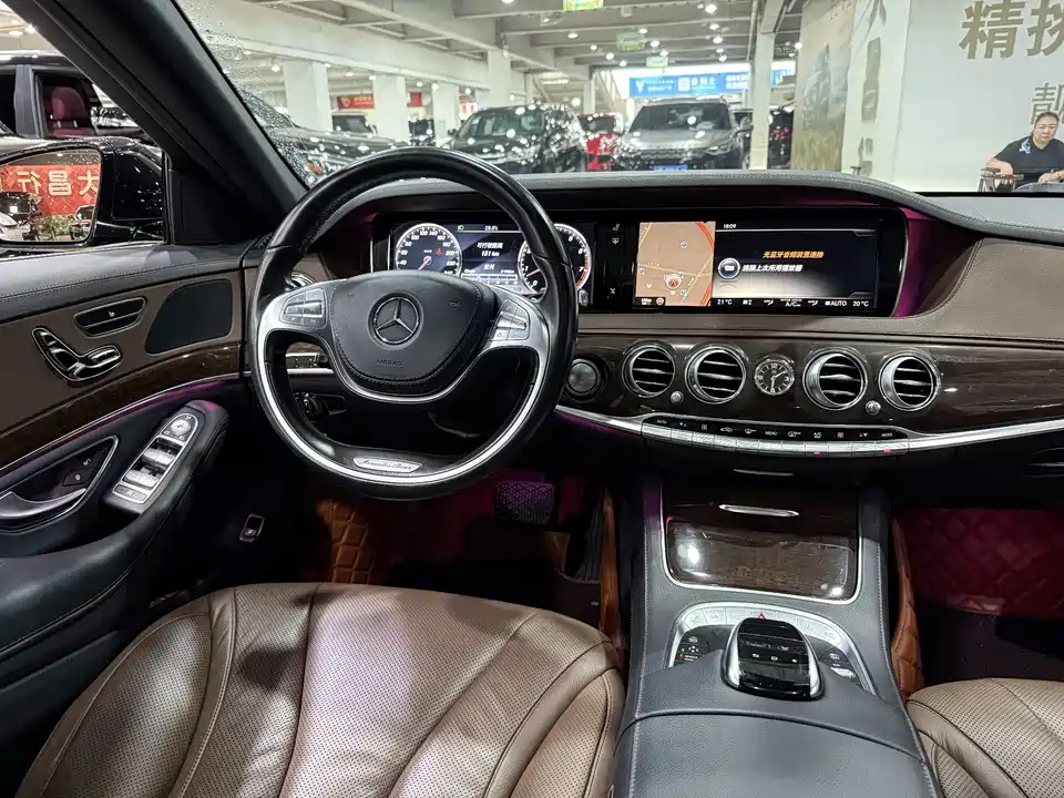 Mercedes-Benz S-class Mercedes-Benz S-class
