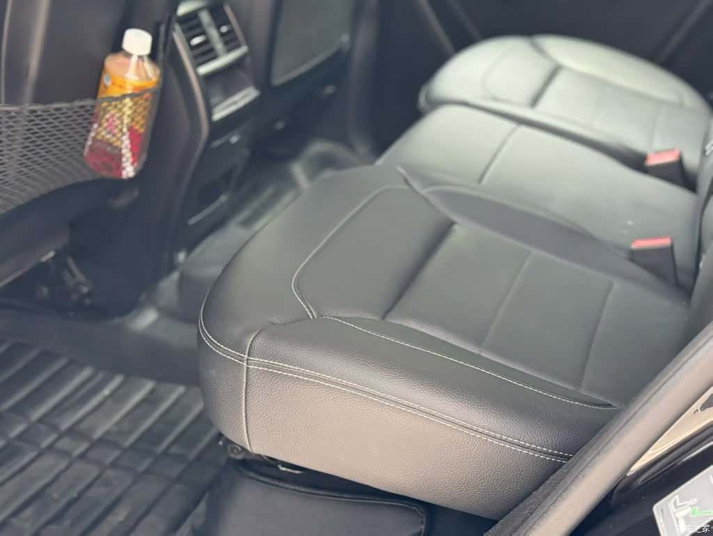 Mercedes-Benz M-Class, 2016 7
