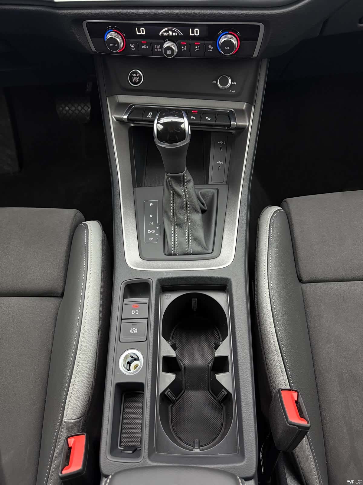 Audi Q3, 2023 11