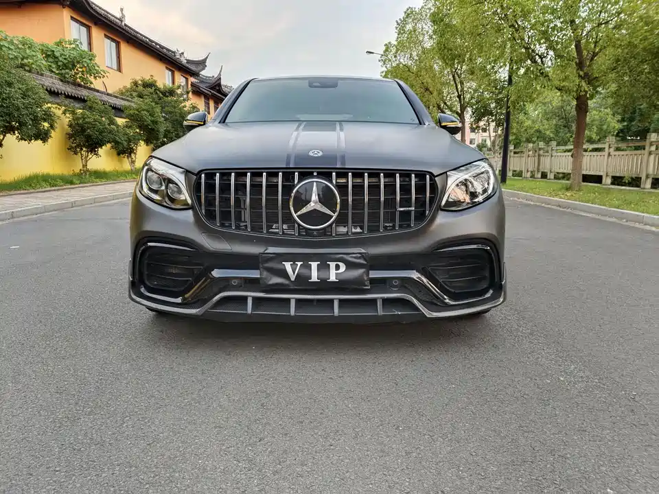 Mercedes-Benz GLC Coupe AMG Mercedes-Benz GLC Coupe AMG
