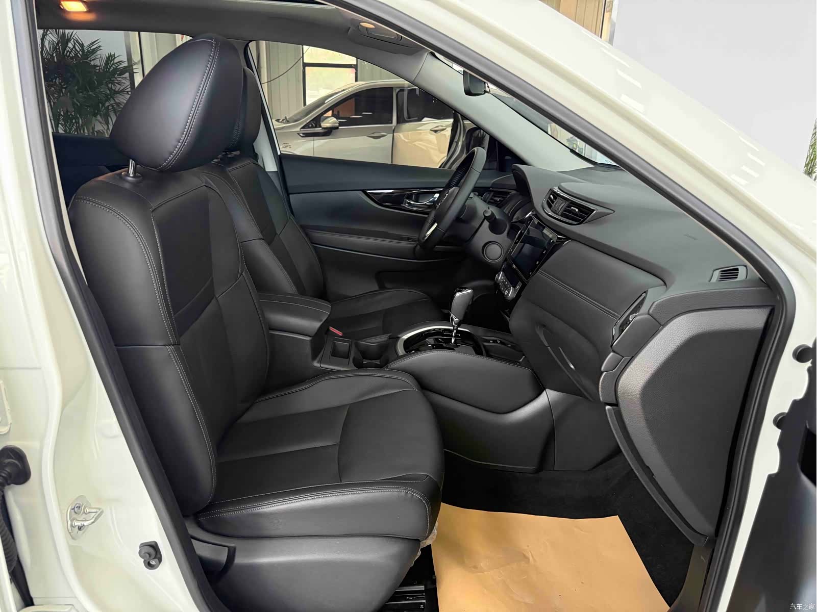 Nissan X-Trail, 2022 22
