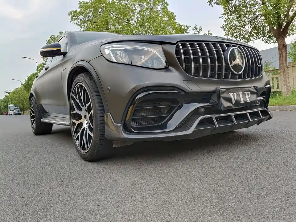 Mercedes-Benz GLC Coupe AMG Mercedes-Benz GLC Coupe AMG