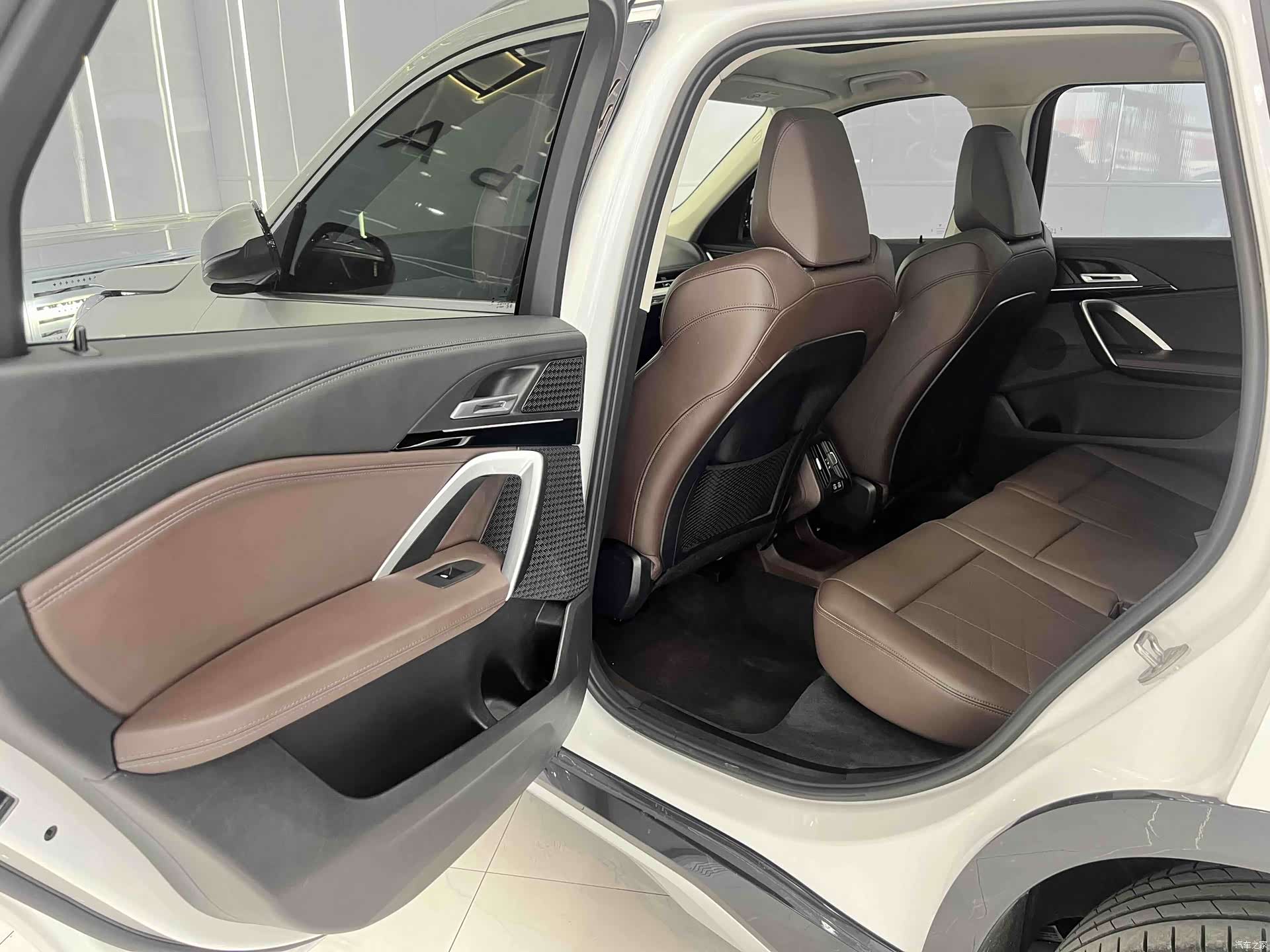 BMW X1, 2024 11