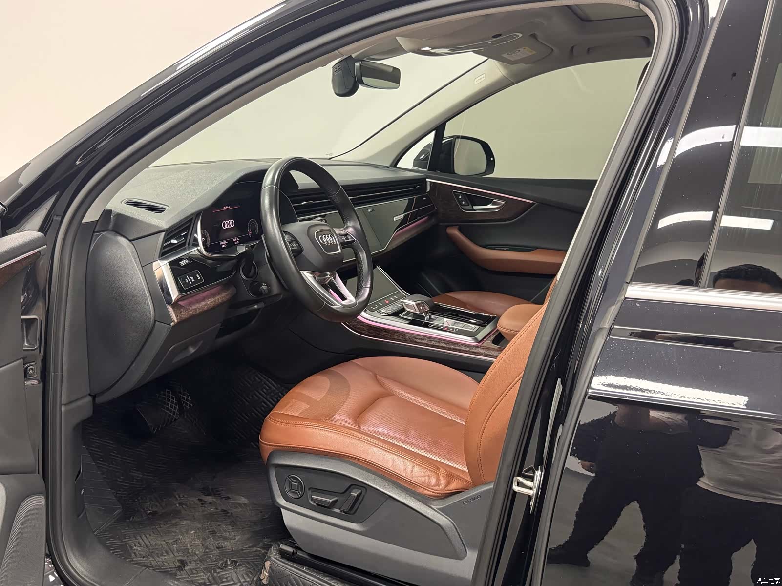 Audi Q7, 2021 12