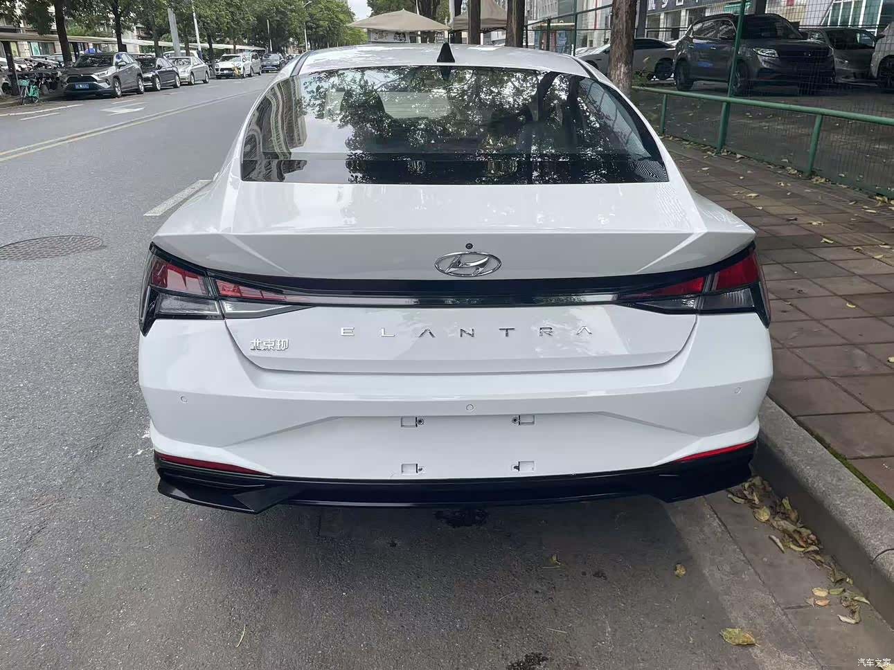 Hyundai Elantra, 2020 12