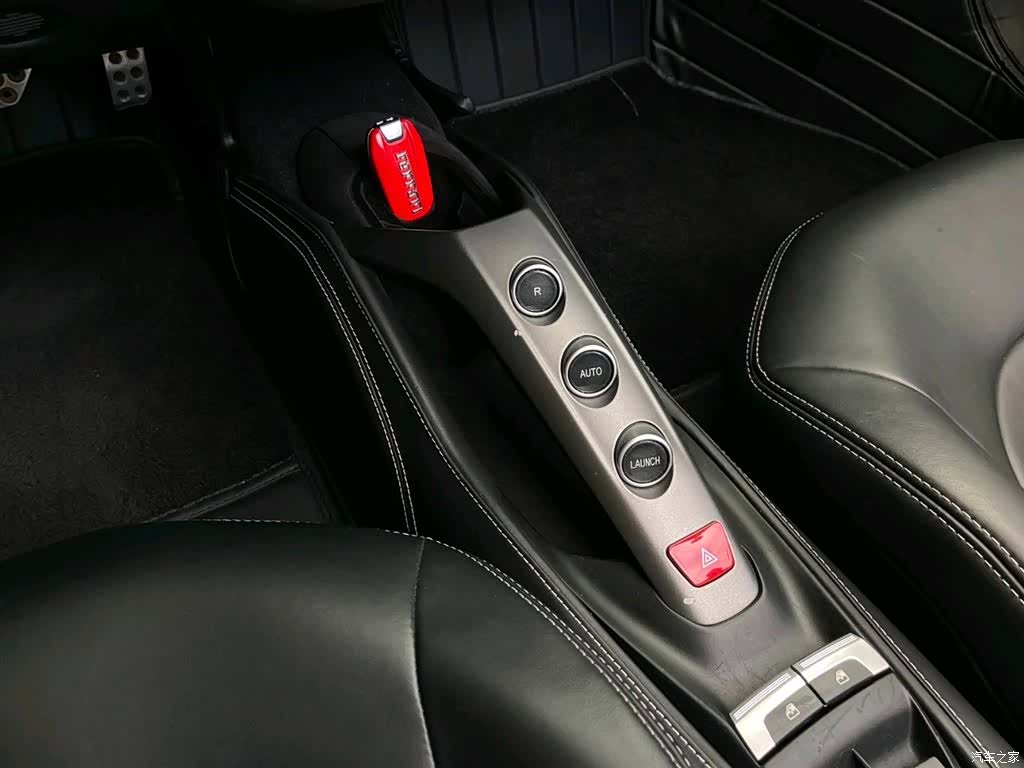 Ferrari 488, 2017 12