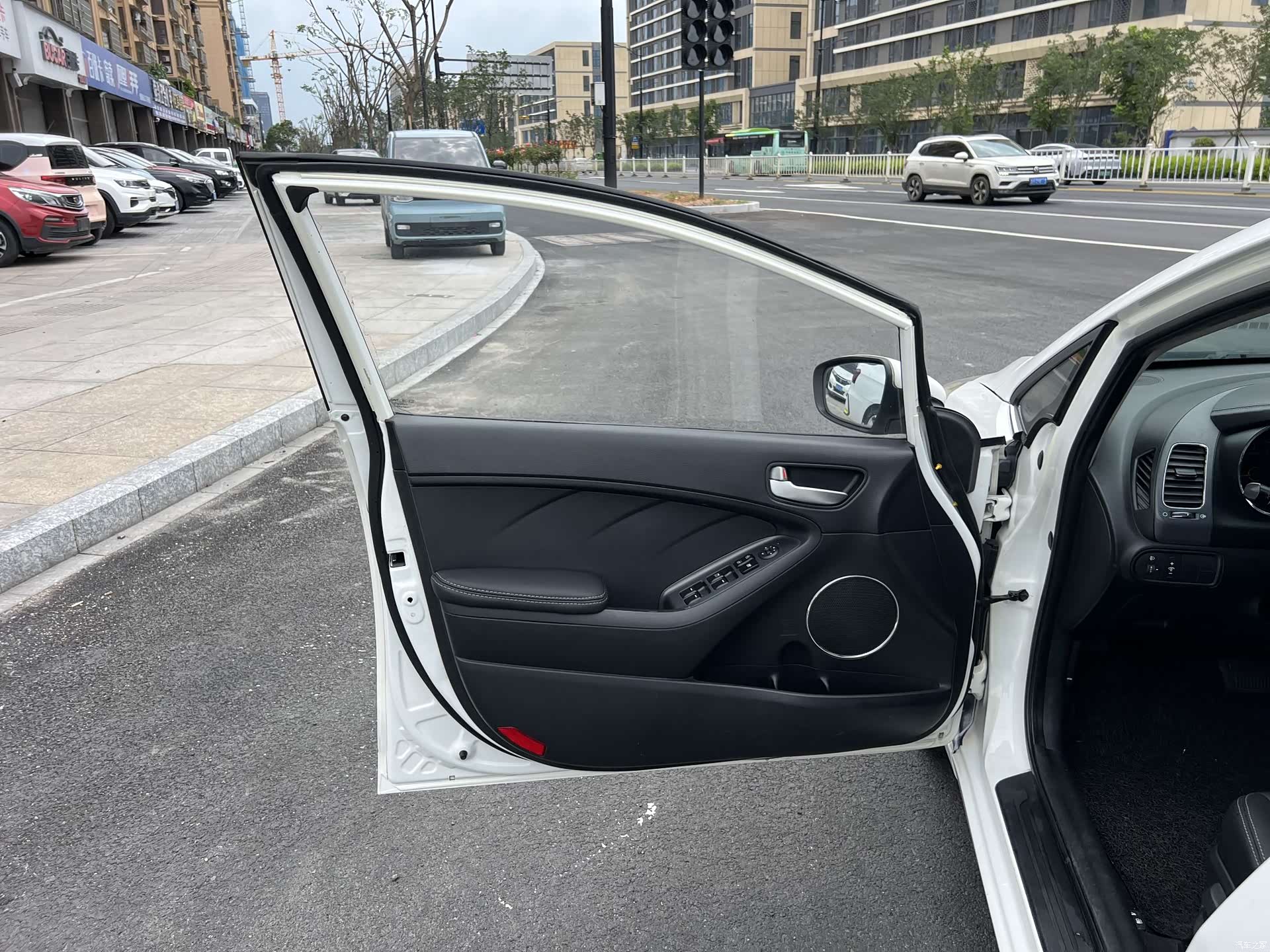Kia K3, 2016 13