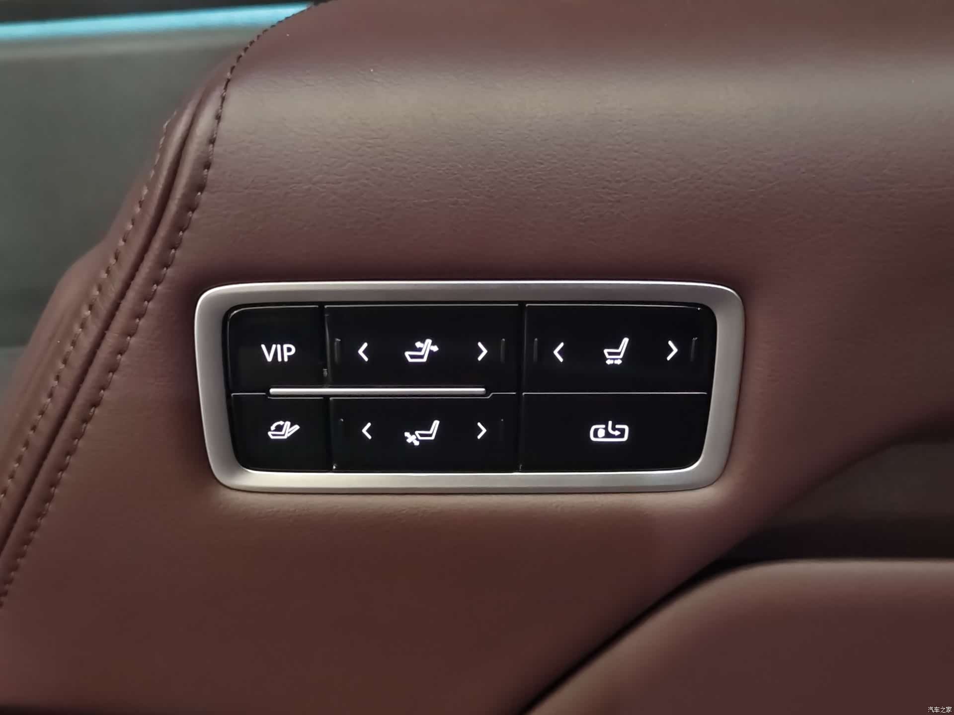 Buick Century, 2023 18