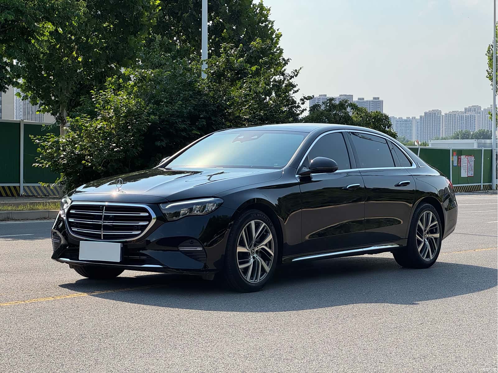 Mercedes-Benz E-Class, 2024 1